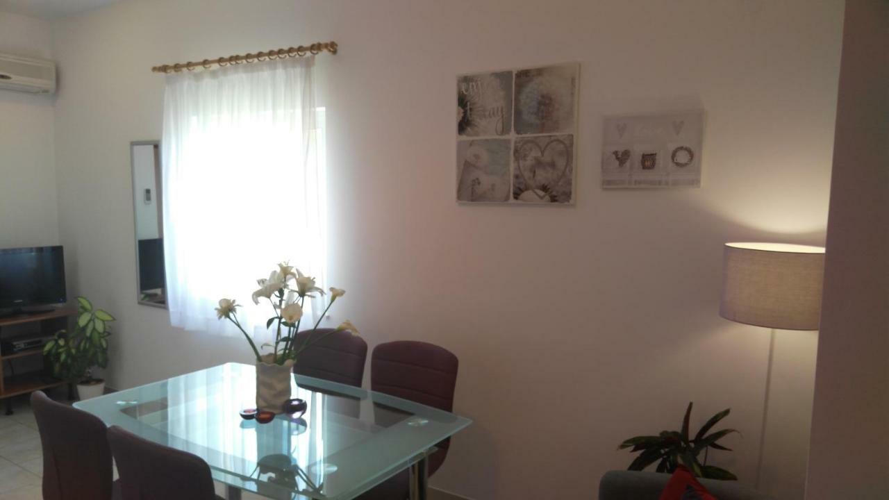 Apartments Zunic Трогир Экстерьер фото