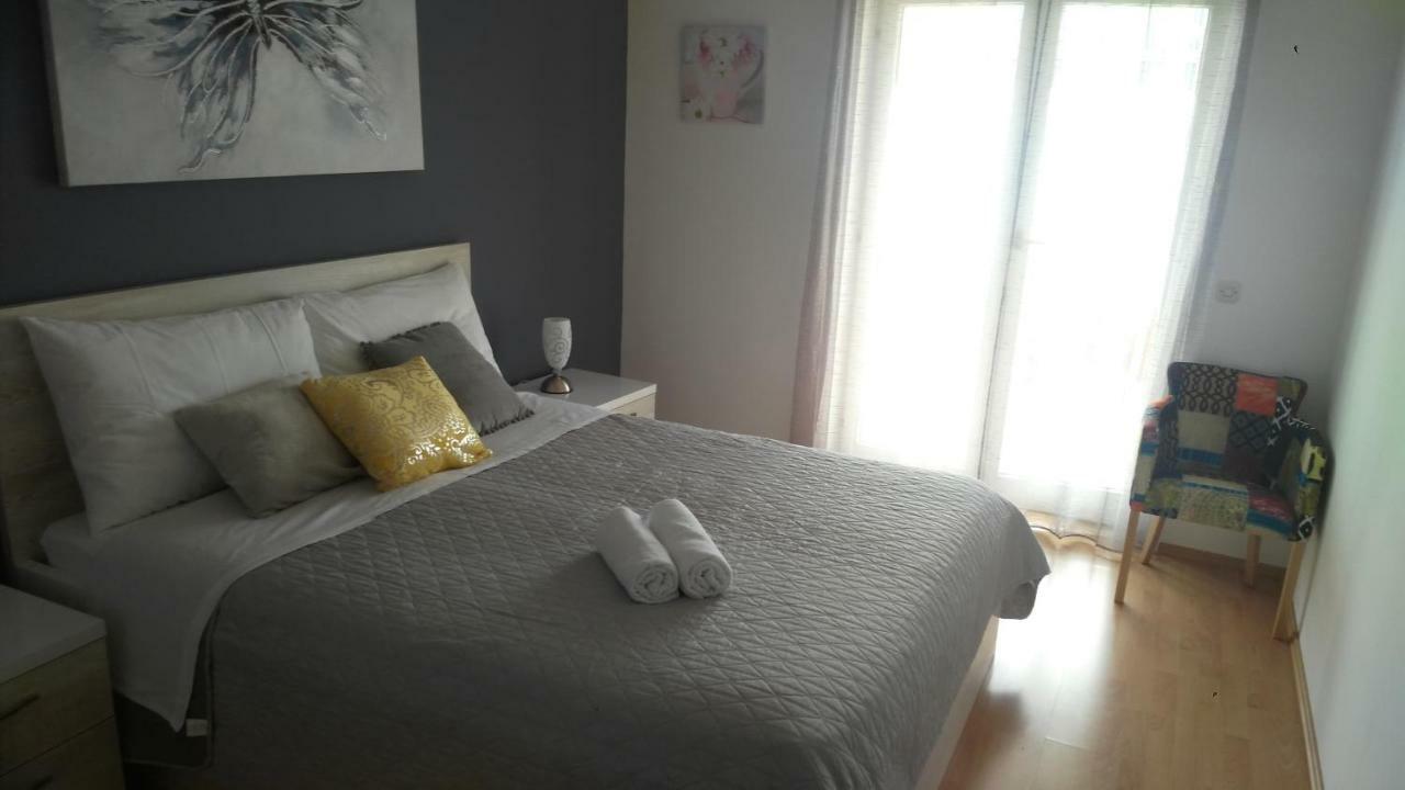 Apartments Zunic Трогир Экстерьер фото