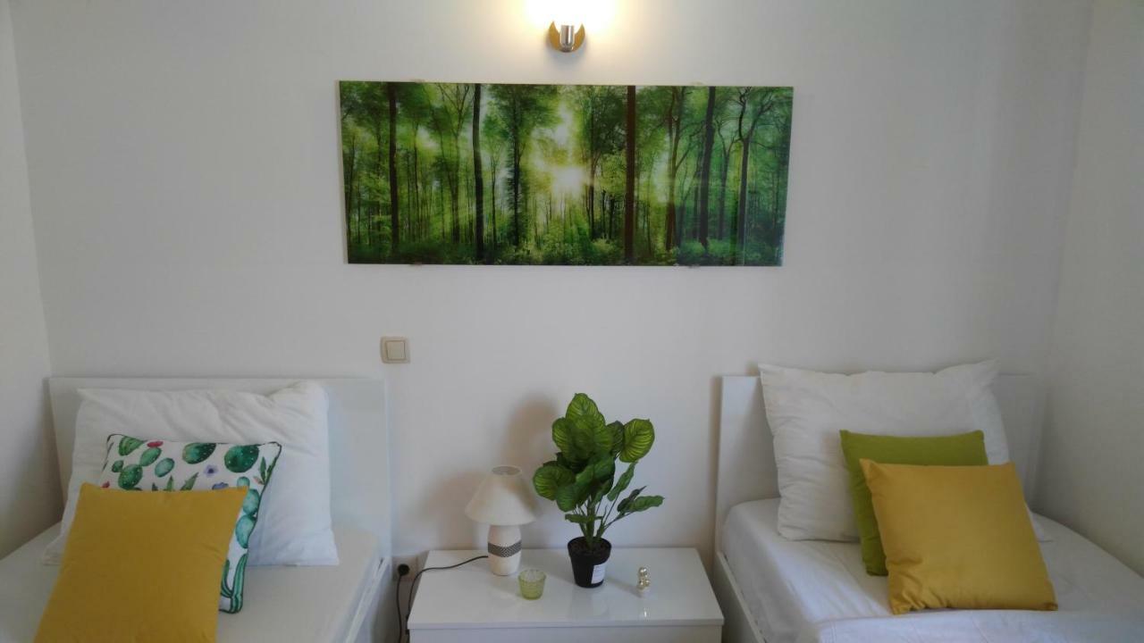 Apartments Zunic Трогир Экстерьер фото
